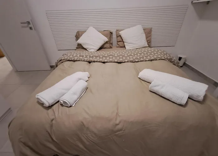 Bougaville بيت ضيافة