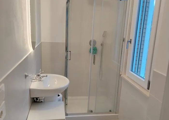 Bougaville * سينِغاليا