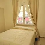 Bouganvillea Πανσιόν 3*